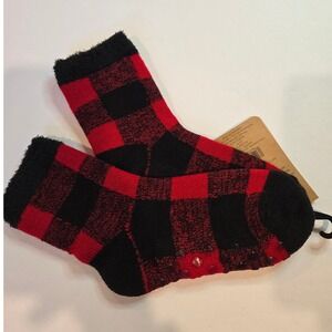 Northeast Outfitters Youth Cozy Cabin Buffalo Plaid Crew Socks‎ Grippers
